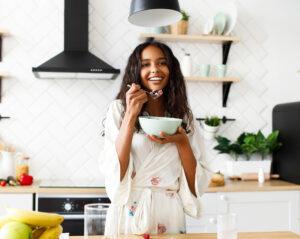 Mindful eating: conheça os benefícios da alimentação consciente - BOLD Snacks