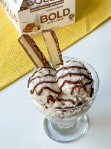 Sorvete fit de coco com avelã: a receita com 7 benefícios para o seu corpo - BOLD Snacks