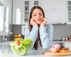Alimentação e ansiedade: como o que você coloca no prato pode ajudá-lo - BOLD Snacks