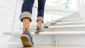 Atividade física no dia a dia: 8 maneiras simples de se movimentar mais - BOLD Snacks