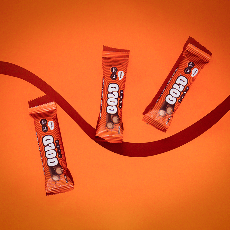 Raio X BOLD Tube de Paçoca: wafer de chocolate com sabor surpreendente - BOLD Snacks