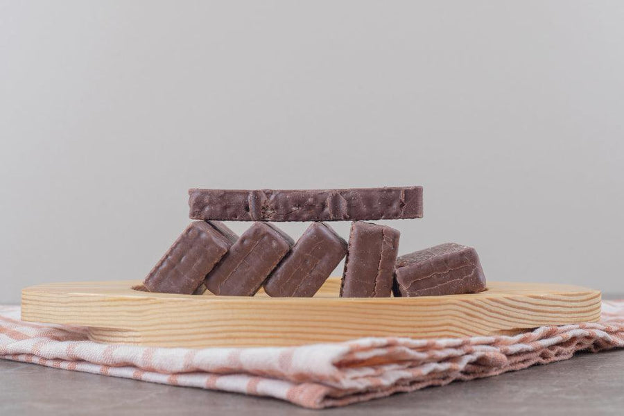 Quem quer emagrecer pode comer tubinho de chocolate? - BOLD Snacks