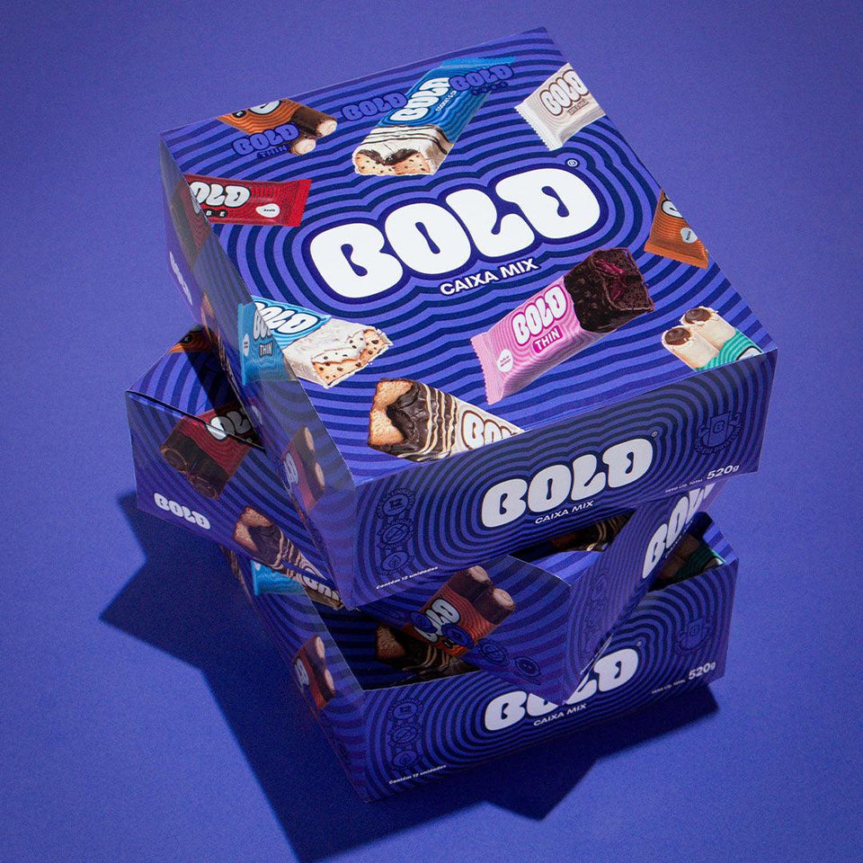 Duas caixas da BOLD empilhadas com ilustrações de sabores variados
